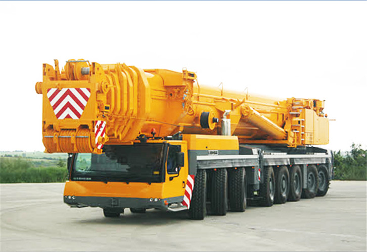 源城区精密设备吊装（如机床、仪器）需要特殊车型吗？